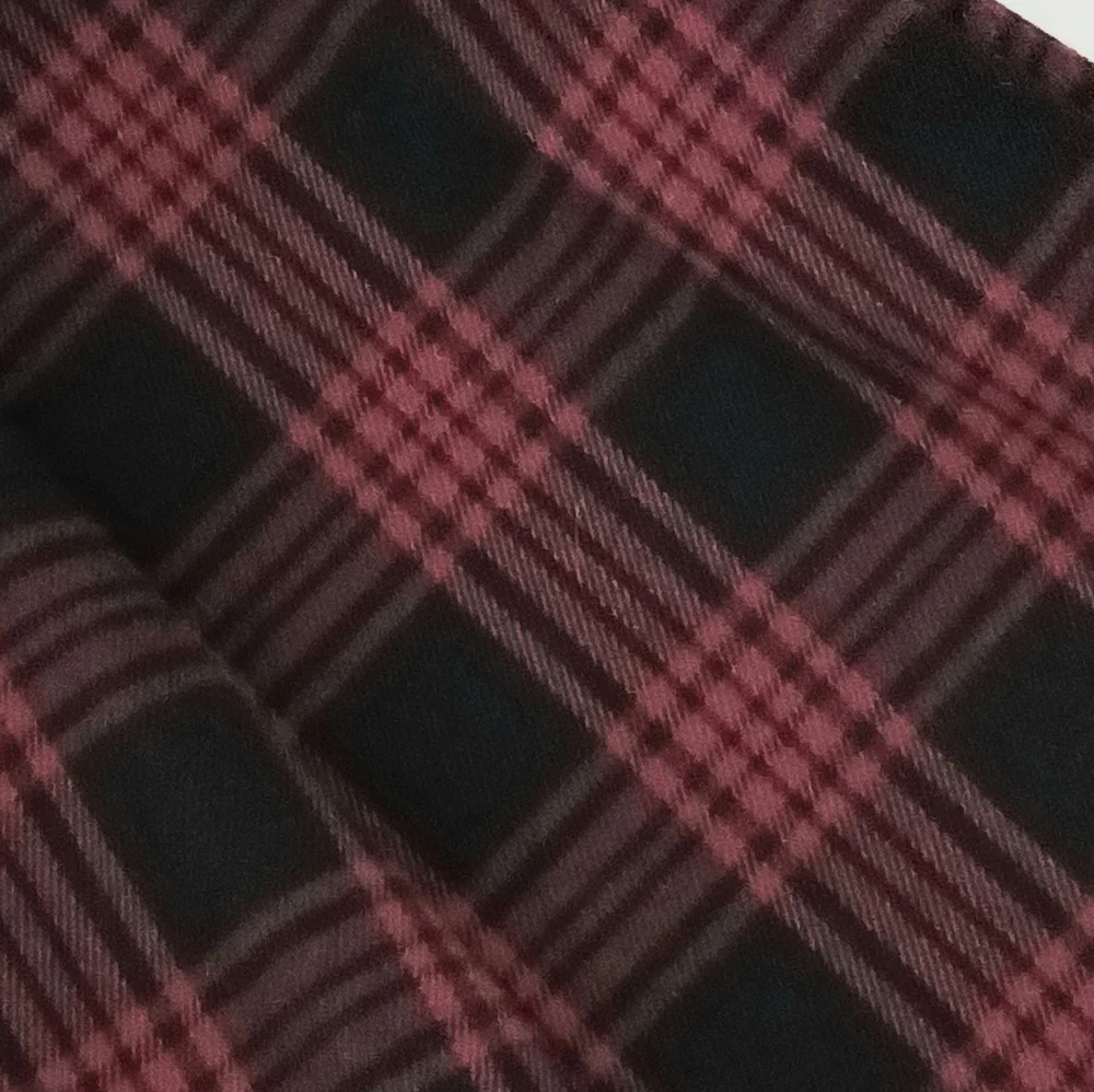 H&M Women's Plaid Mini Skirt Womens Size 6 Black & Red Y2K Dark Academia Pleated
